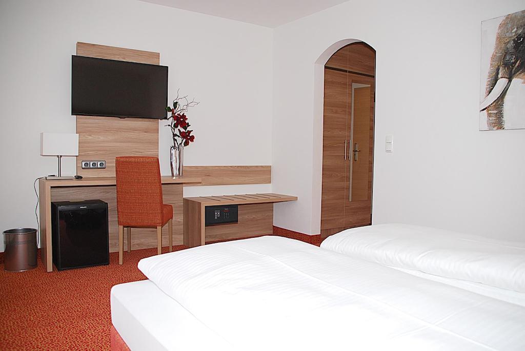 Hotel Isartaler Hof 볼프라츠하우젠 객실 사진